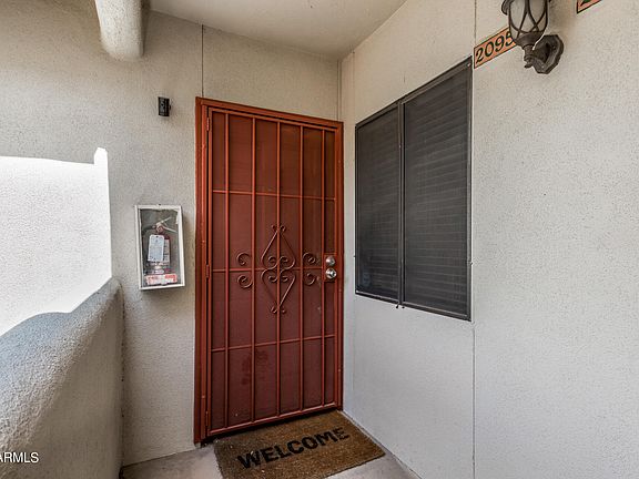 2nd image of 750 E NORTHERN Avenue #2095