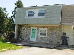 42 Apple Ln, Westbrookville, NY 12785