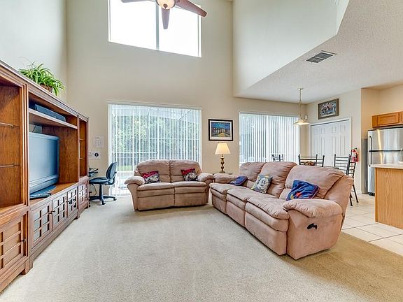 5th image of 209 Hideaway Beach Ln