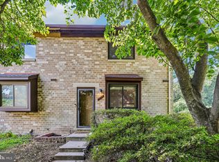 7000 Knighthood Ln, Columbia, MD 21045