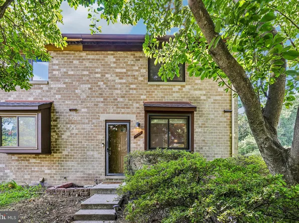 7000 Knighthood Ln, Columbia, MD 21045