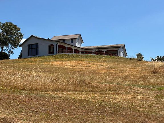 3rd image of 15070 Willow Creek Rd