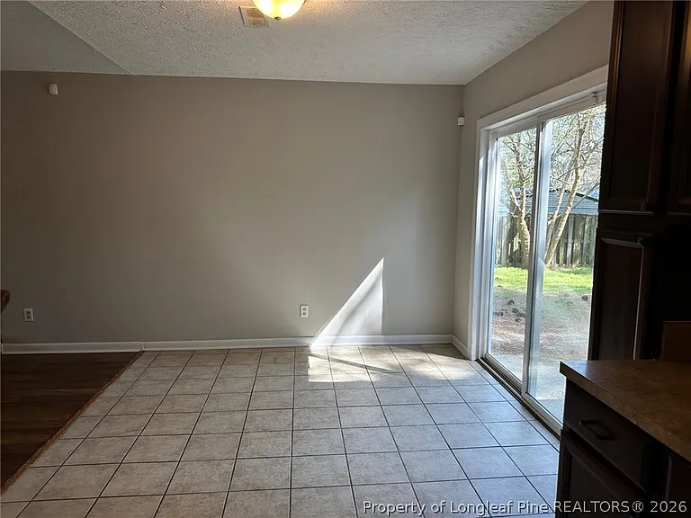 6915 Skyhawk Dr — Photo 6
