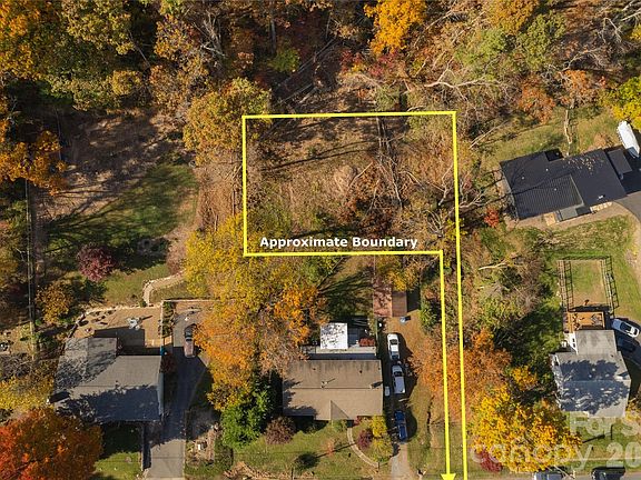 4th image of 13 Bassett Rd