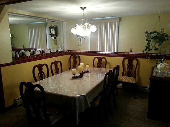 4th image of 58 Spywood Ave