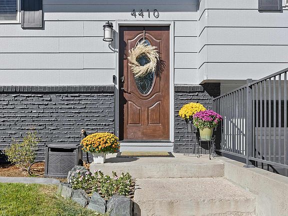 3rd image of 4410 Oriole Court