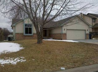 2338 N Persimmon St, Derby, KS 67037