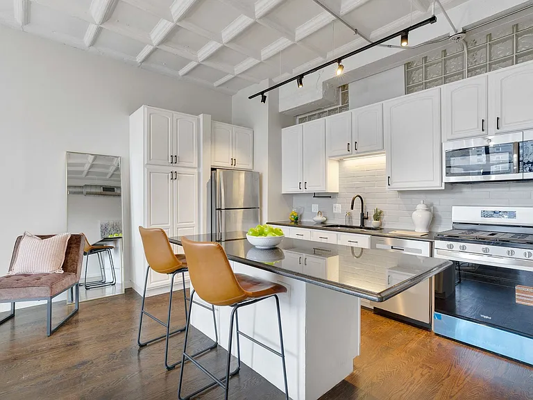 1307 S Wabash Ave #504 — Photo 9
