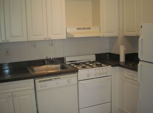 3064 30th St APT 2, Astoria, NY 11102