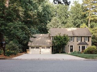 2562 Chimney Springs Dr, Marietta, GA 30062