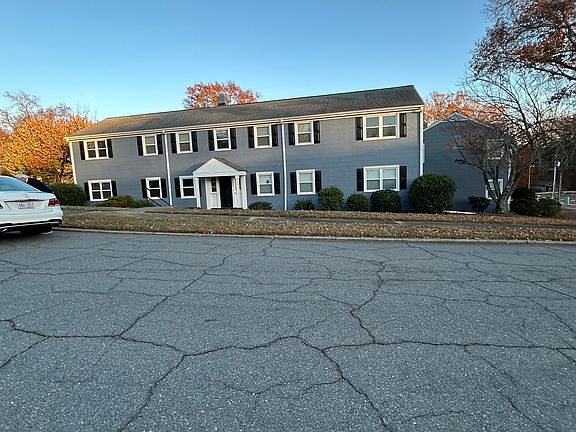 2nd image of 2508 Miller Park Cir