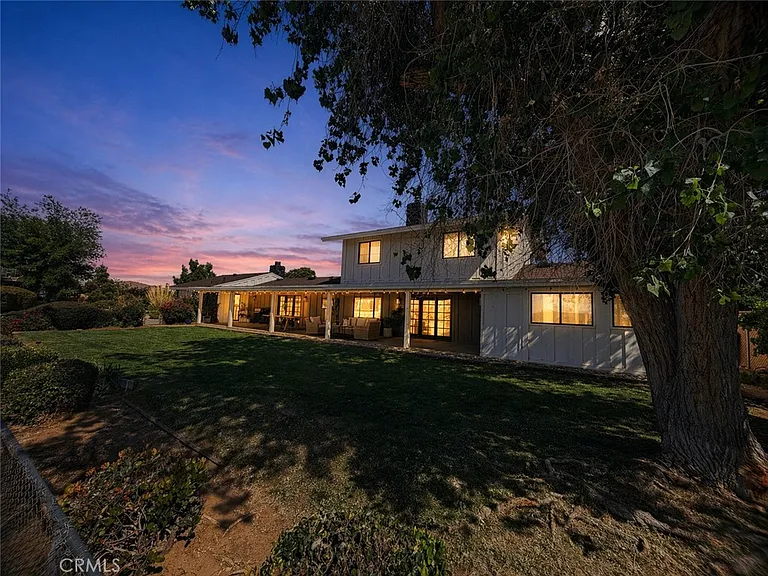 19230 Pinto Way — Photo 4