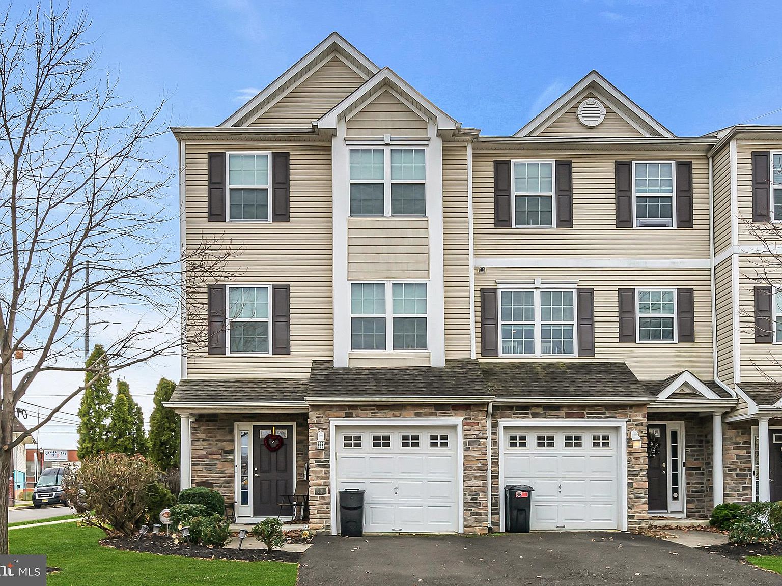 2 Lumber Ln, Mount Ephraim, NJ 08059 Zillow