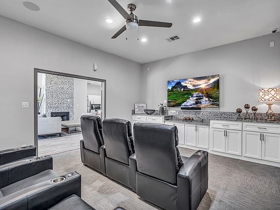 5th image of 3700 Post Oak Blvd #2B-2Ba-972Sqft