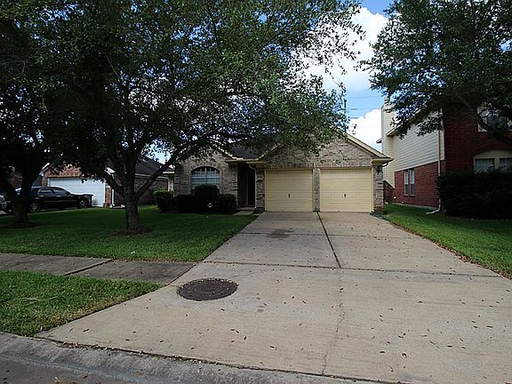 2nd image of 6726 Oakleaf Trail Ln