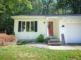 15129 Evergreen Ct, Spring Lake, MI 49456
