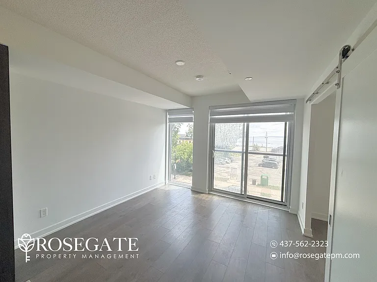 370 Martha St #207 — Photo 6