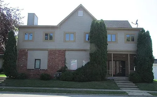 12 Hough St #12 Photo 1