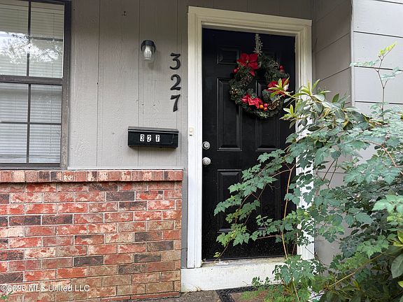 2nd image of 327 Reed Ave