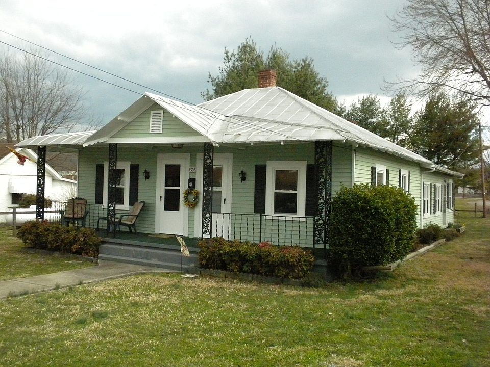 1303 5th Street