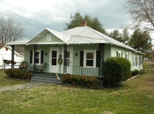 1303 5th St, Altavista, VA 24517