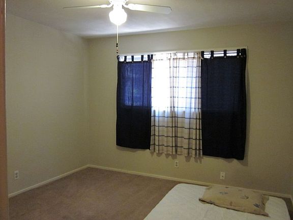5th image of 661 N Circle Dr