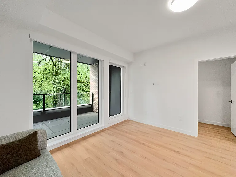 133 W 49th Ave #3XX — Photo 10