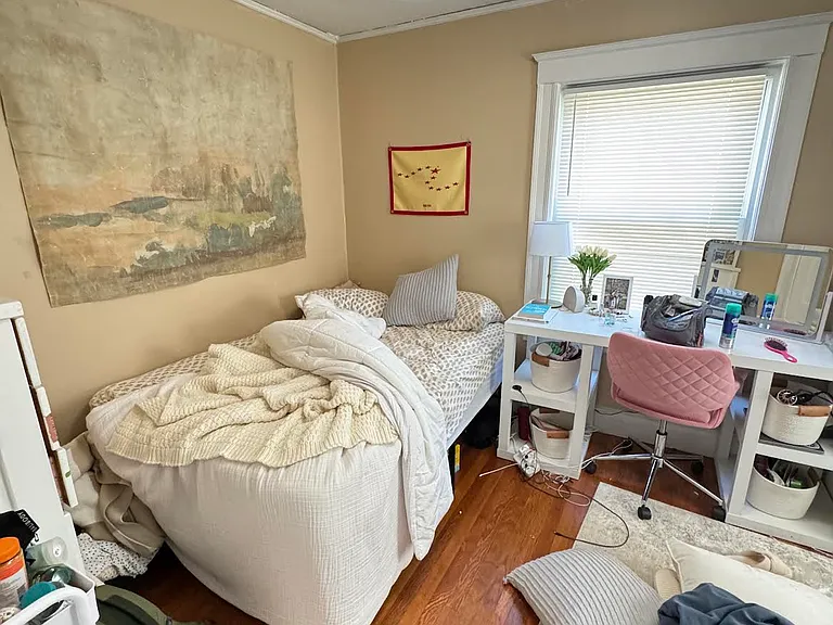 289 Foster St #1L — Photo 12