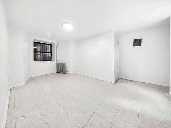 4th image of 76 India St APT A1