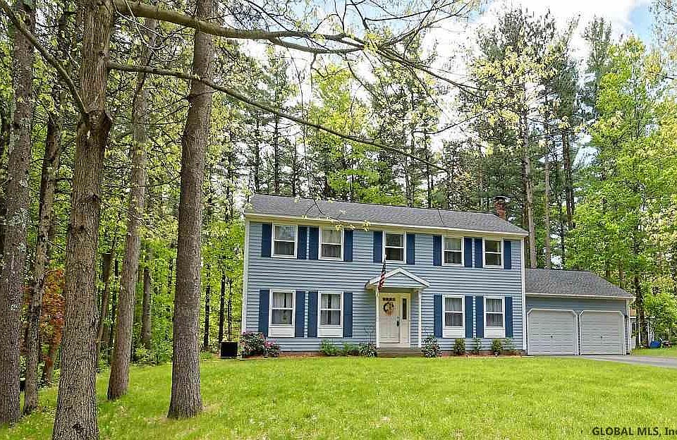 1st image of 31 Woodmint Pl