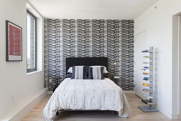 Rented by Lisa Management | media 4