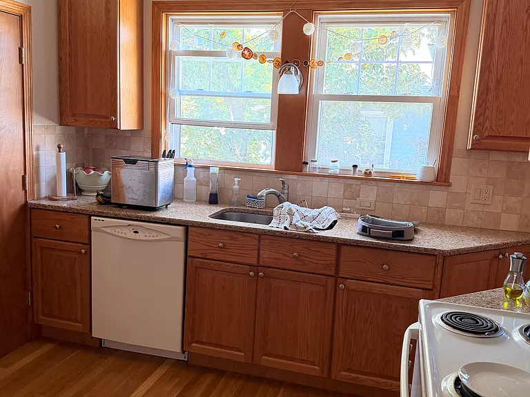 21 Spruce St #2 — Photo 14