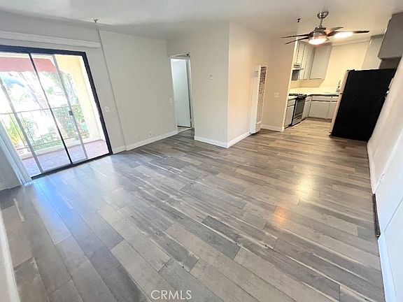 5th image of 248 W Avenida Palizada #2-248