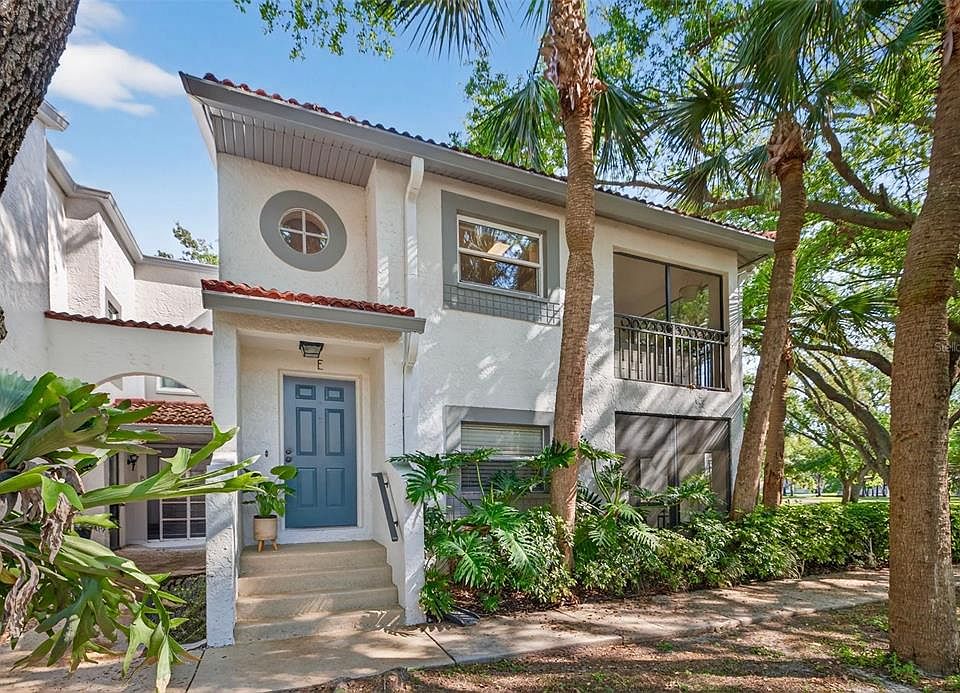 1st image of 492 SANTA CRUZ PLACE NE #E