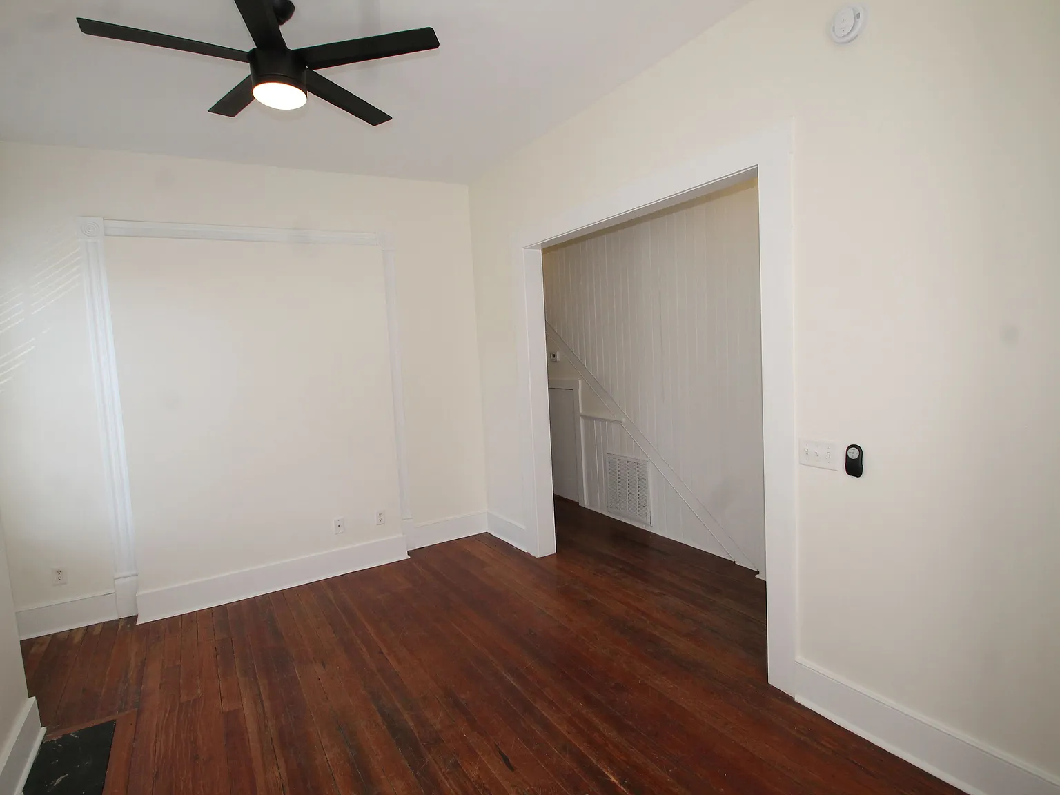 3 bed, 1000 sqft, $1,700 — Photo 4