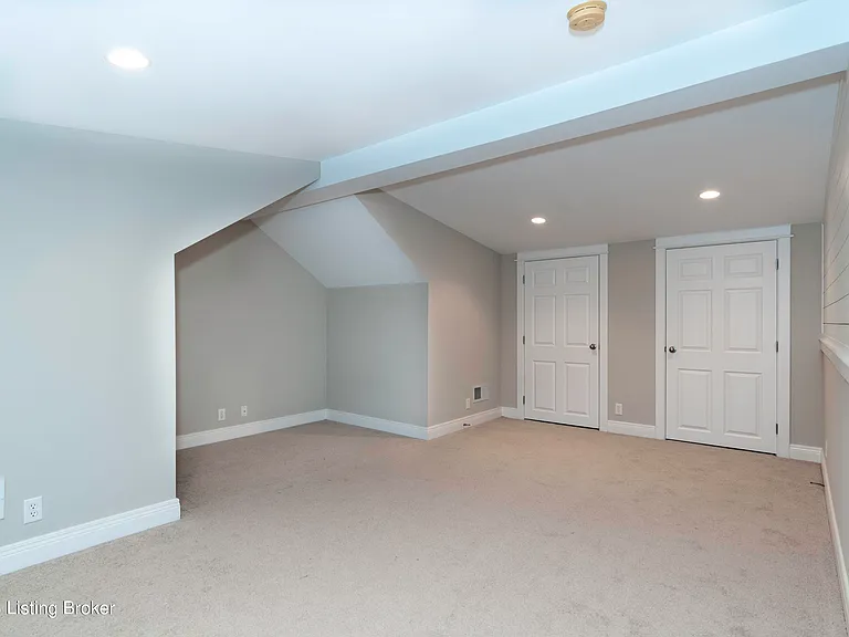 9506 Gerardia Ln — Photo 41