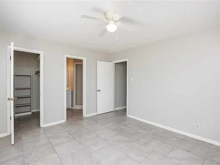 207 Blanco Dr — Photo 27