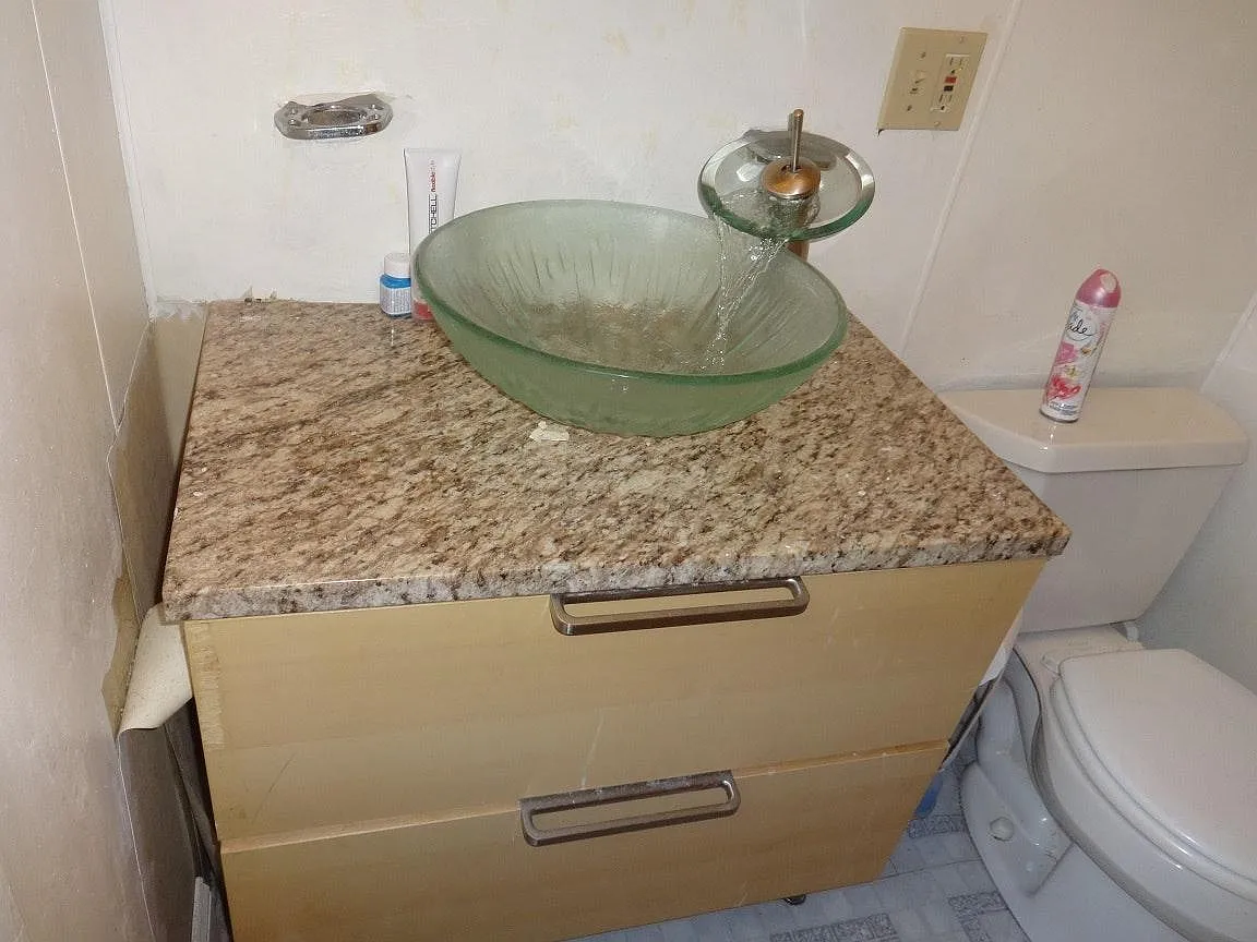 1 bed, 1000 sqft, $2,100 — Photo 2