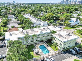 1900 NE 8th Ct APT 302, Fort Lauderdale, FL 33304