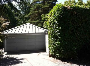 2261 NE 62nd St, Seattle, WA 98115
