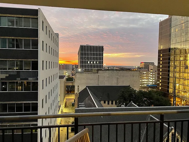 800 Brazos St #1206 — Photo 6