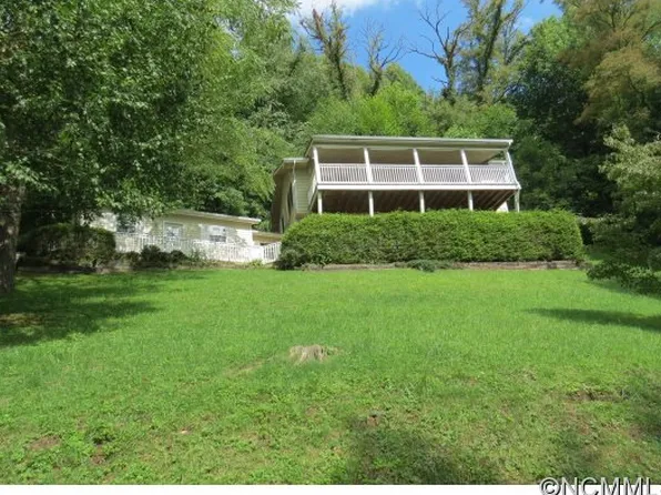 342 Highview Dr, Maggie Valley, NC 28751