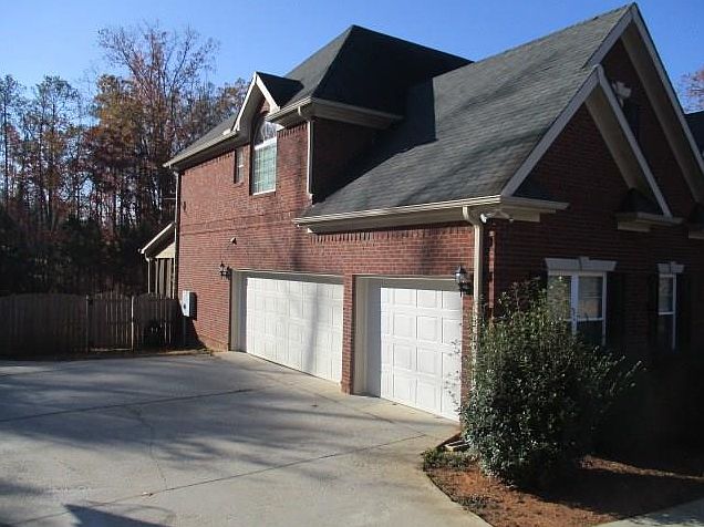 2nd image of 7575 Sunridge Ln