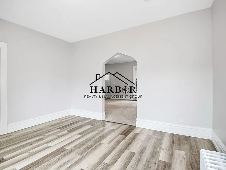 401 3rd Ave SW — Photo 7