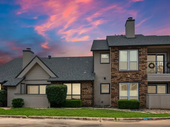 825 W Harwood Rd APT A, Hurst, TX 76054