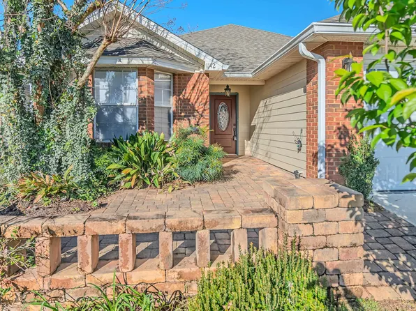 1142 High Meadow Dr, Tallahassee, FL 32311