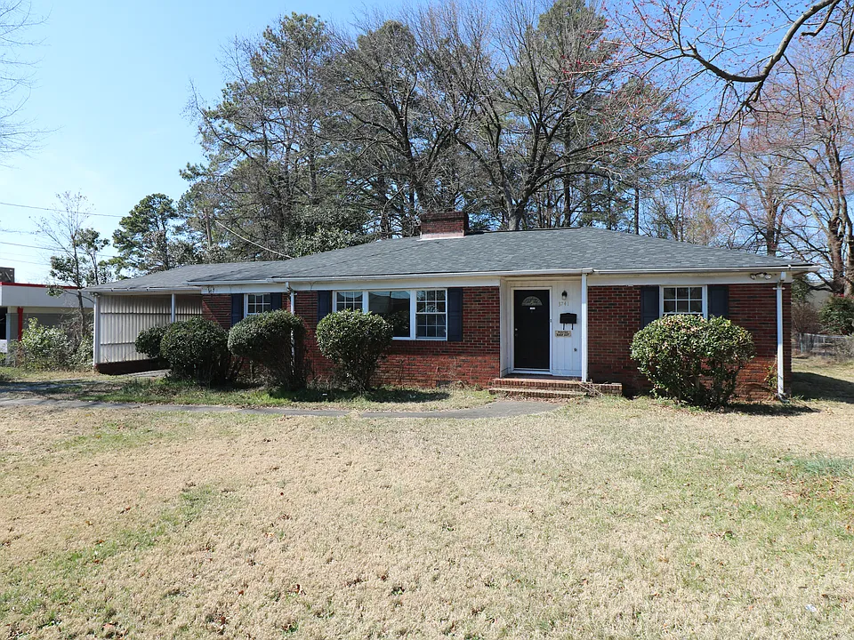 3741 N Sharon Amity Rd