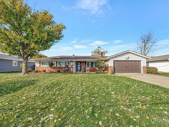 2nd image of 605 Cranewood Dr
