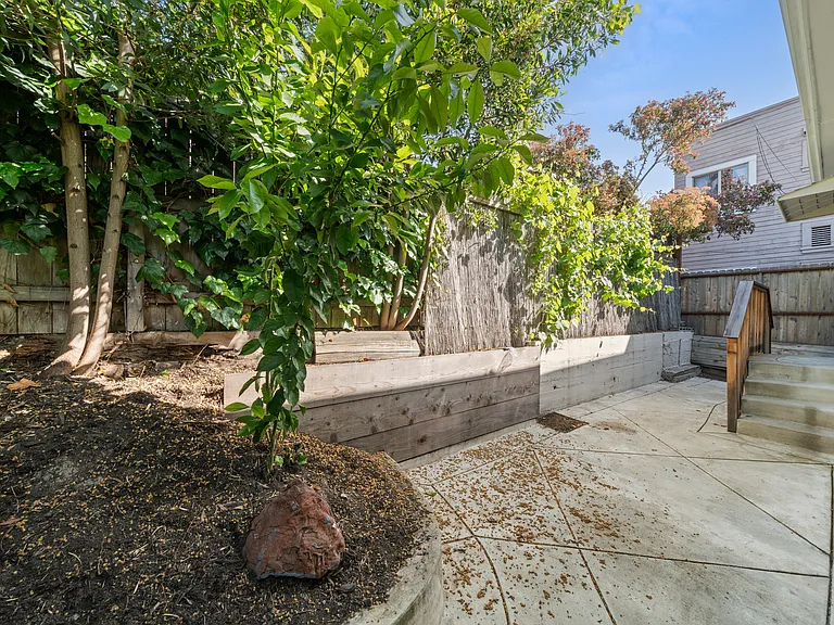 2215 Park Blvd #A — Photo 34