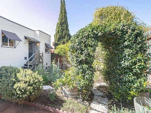 4th image of 1408 Gordon St